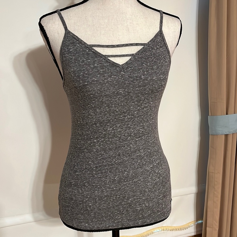 Hollister Must Have Collection, Cami